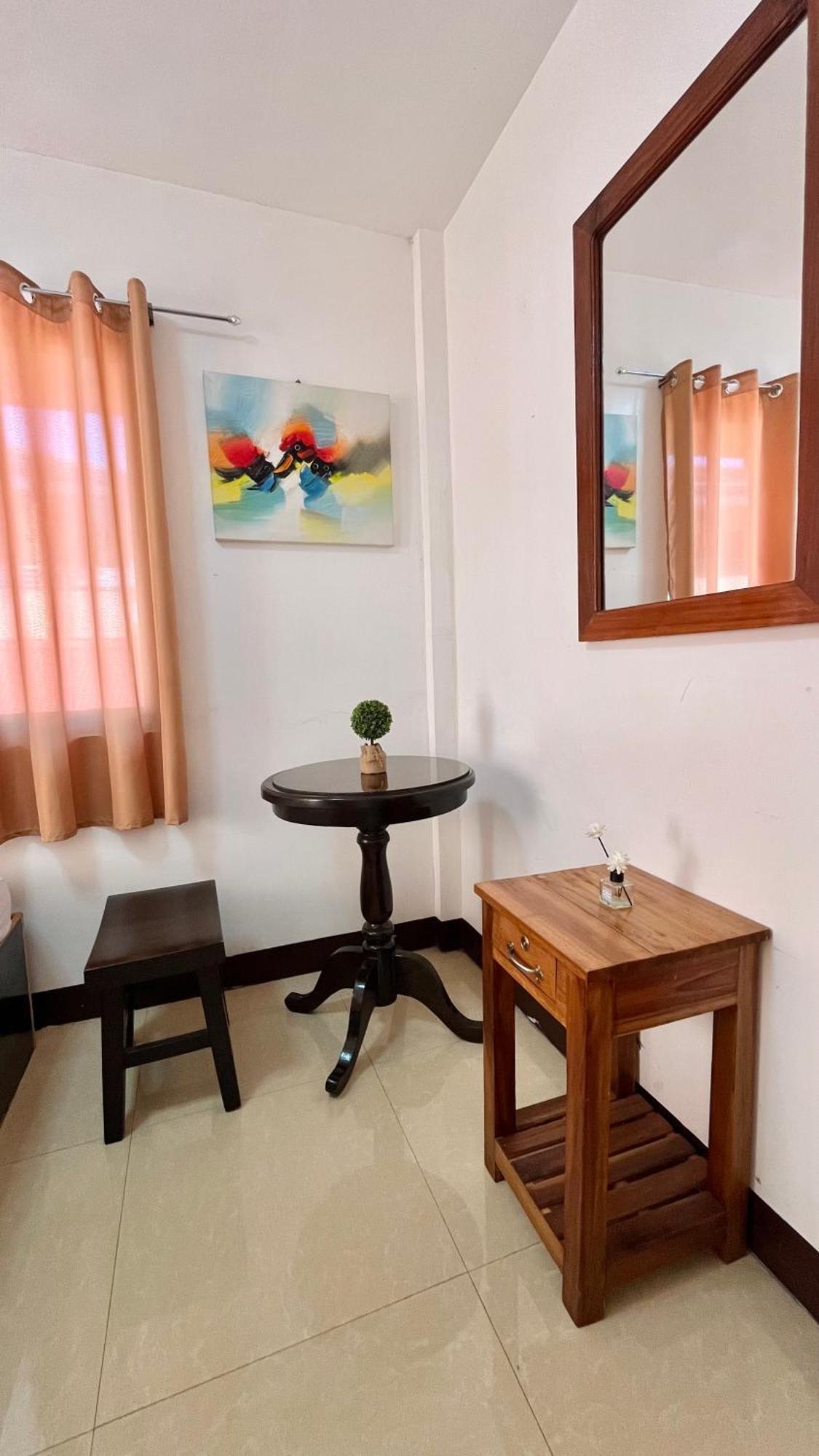 Mkb Pension Coron Exterior foto