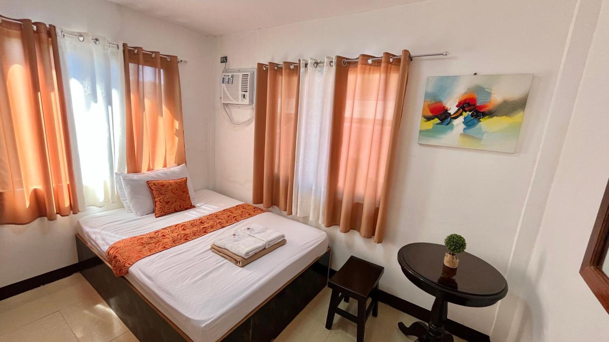Mkb Pension Coron Exterior foto